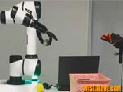 基于數(shù)據(jù)手套的機(jī)器人上肢遙操作